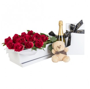 Valentine's Romantic Roses Grande